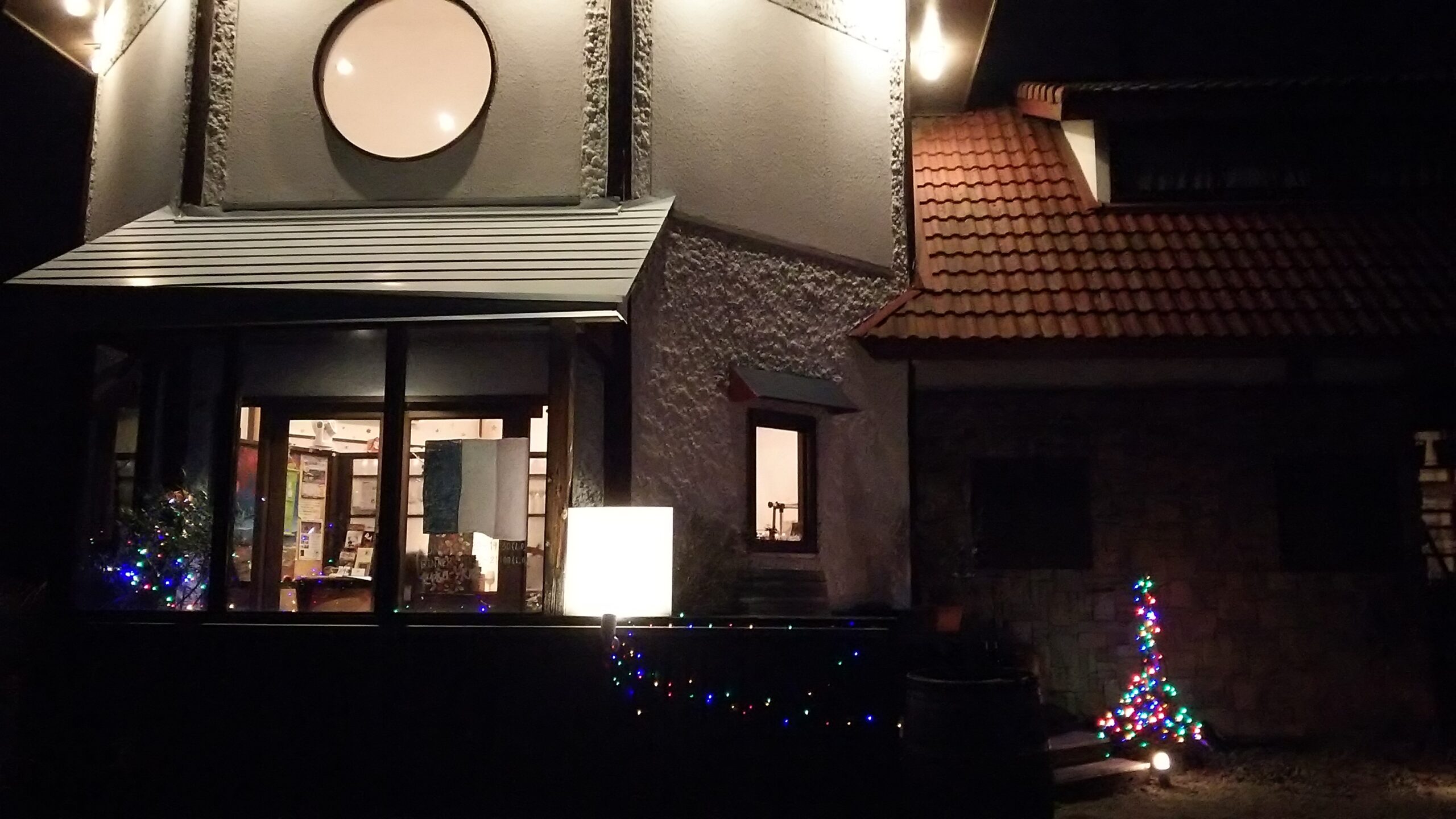 You are currently viewing お店の入口はX’mas模様